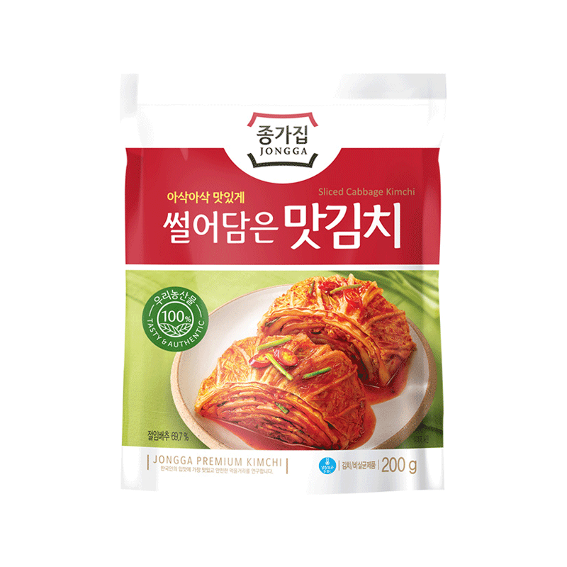 Chongga Mat Kimchi 200g 종가집 - 맛김치 Cut Cabbage Fresh Kimchi NEW PACKAGING 2020